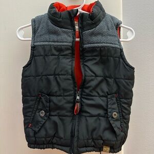 OshKosh B'gosh Black and Red Puffer Vest size 18 months